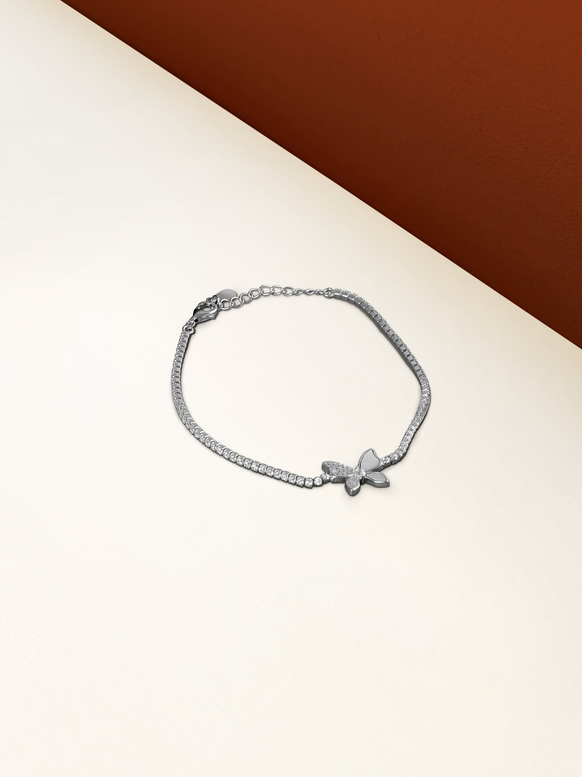 FLUTTER BRACELET - SilverCove