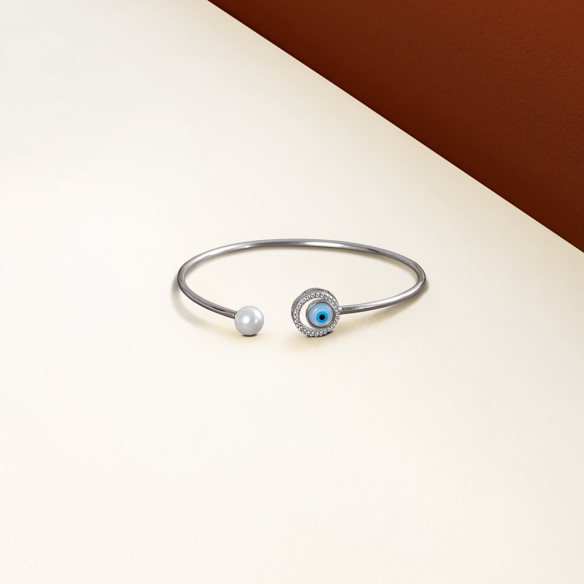 MYSTIC GAZE BRACELET - SilverCove