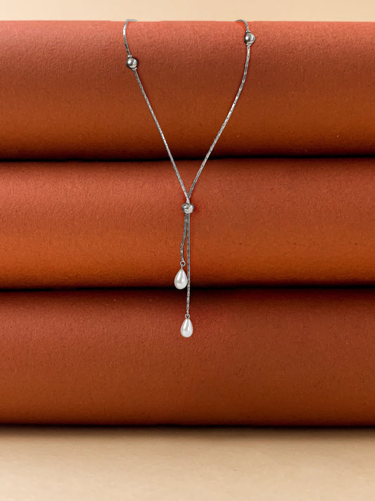 TIMELESS PEARL DROP NECKLACE - SilverCove